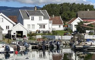 Stunning Home In Jelsa With Wifi - 0