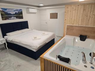 Deluxe Edy - Jacuzzi & Sauna - Zagreb - 4
