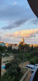 Luxury Boutique Apartment with Sea & Skyline Views St Julian - 6