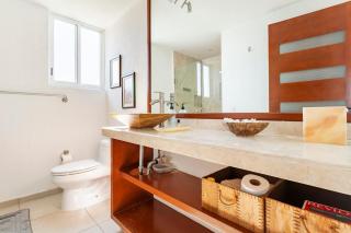 Amplio Departamento con Vistas Espectaculares - 2