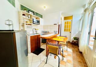 Minidepa en segundo piso Urb La Merced Tercera Etapa - 0