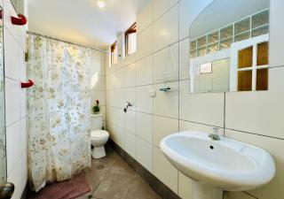 Minidepa en segundo piso Urb La Merced Tercera Etapa - 1