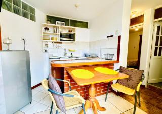 Minidepa en segundo piso Urb La Merced Tercera Etapa - 9