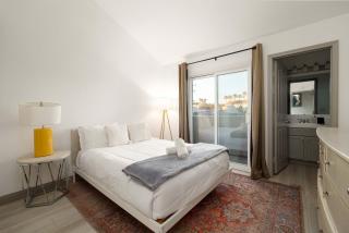 Walk to Beach Walk to hot spots Villa - 8