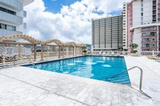 Marbella Lane - Stylish Island Stay w City Views - 8