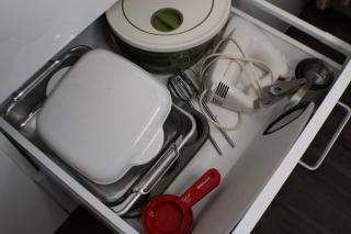 Cozy Modern Suite Near All Amenities - 3