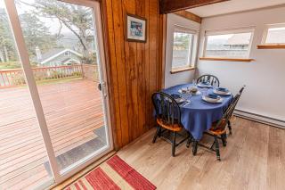 Arnold Beach House - 4