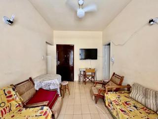 Apartamento na Enseada à 50 metros da praia - 1