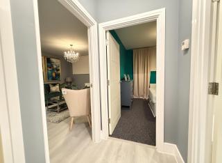 Bright 1-Bedroom Apartment Milton Keynes - 1