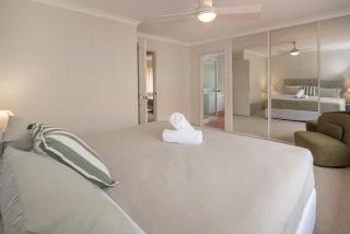 Duchess Beach Retreat- Town Central - 1