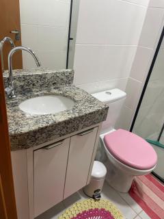 Quarto com cama de casal bem aconchegante - 3