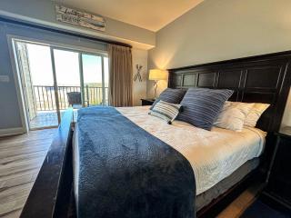 Fairway To Heaven At Four Season 2bed2bath Condo - 3