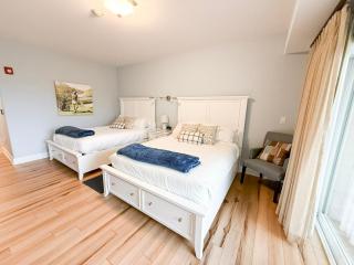 Fairway To Heaven At Four Season 2bed2bath Condo - 6