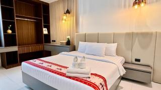 PNT LUXURY JOMTIEn - 1