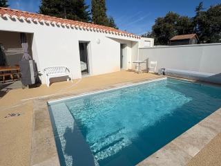 Maison neuve avec piscine privative entre mer et forêt - FR-1-323-592 - 0