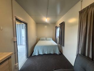 Harbour Heights Cabins - 1