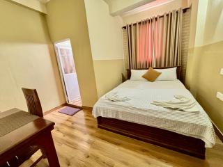 Airport City Hotel by Sandamalee - 4