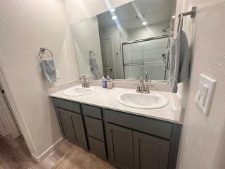 A modern retreat and Gateway to Yosemite - 5