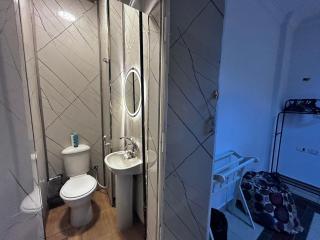 Master Room In Nasr City, Private Bathroom - Cairo - 7