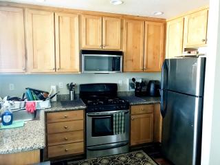 Aloha Paradise Room - 2