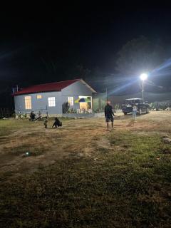 The Blue Cottage - 9