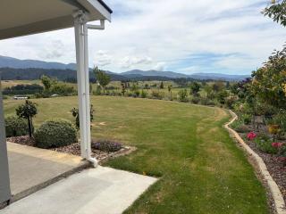 Just Dean Motueka - 1