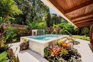 Casa Franke - Central 2BR Home with AC & Pool - 8