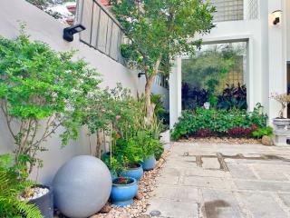 Private Villa by YUSETH Residence - 3