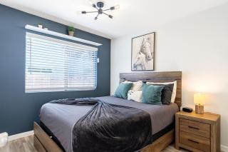 Fresh & Fun! Vegas 4BR w Heated Pool, Dog Friendly - 6