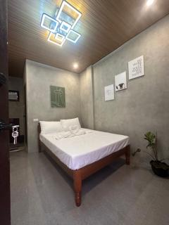 Astra Tourist Inn - 7