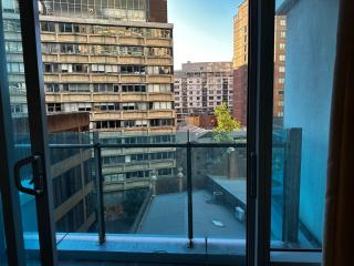 Sydney CBD 1BR-1BA Unit - Free Parking - 4