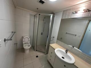 Sydney CBD 1BR-1BA Unit - Free Parking - 2
