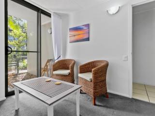 Emohruo Rainbow Shores - 3 Br Resort Apartment - 8