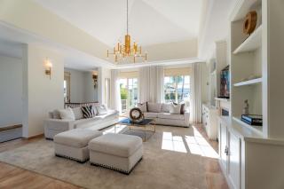 VACATION MARBELLA I Villa Bosquecito, Giant Private Heated Pool, Walk to the Beach, 6 BDR, Spacious Villa, BBQ, Ample Garden, Alarm System - 8