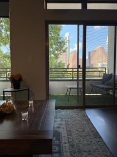 Downtown views by the Lake - 1