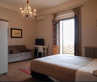 La Rocca Guest House & Spa - 9