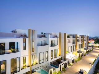 hiii Aura Pool Villa Hotel Pattaya Central - 8