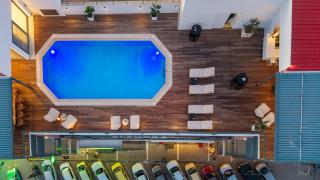 Elektra Roof Top Suite - 7