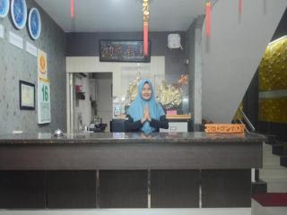 Majestiq Hotel by TripleTree - 4