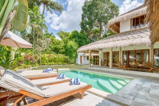 Villa Barcelona - Private 5 BDR Villa in Seminyak, Best Location, large Pool & Garden - 8