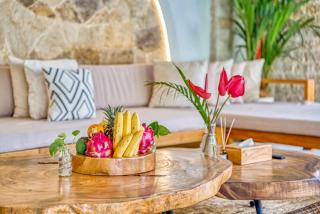 Villa Barcelona - Private 5 BDR Villa in Seminyak, Best Location, large Pool & Garden - 3