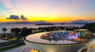 Island Skylight Resort - 7