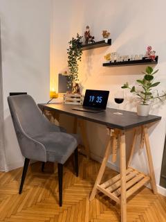 Olive & Oak - CityCenter - Parking - 3