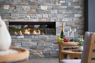 Absolute Waterfront lake house - 8