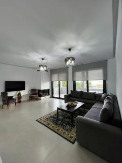 Meintis Apartments Rafina - 1