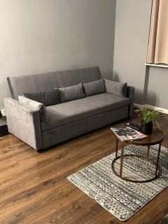 Free Parking - 4 Beds - Great Transport - 7