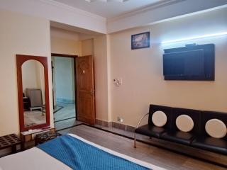 Hotel Priya Palace - 5