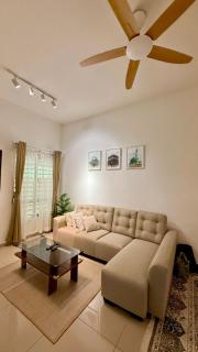 Seri Gelami Homestay - 0