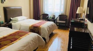 GreenTree Alliance Zhengzhou Railway station West Square Hotel - 8