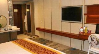 GreenTree Alliance Zhengzhou Railway station West Square Hotel - 4